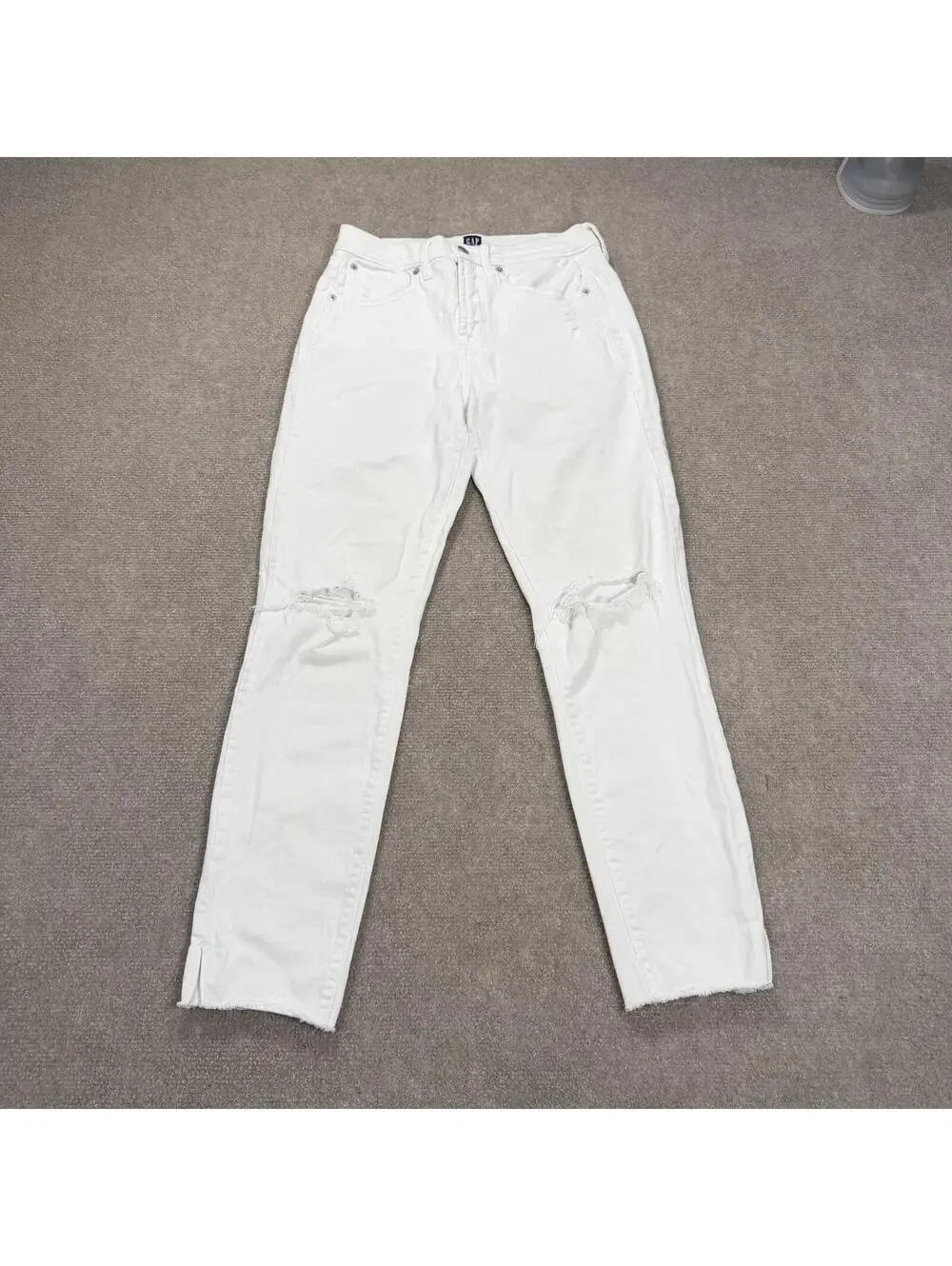 GAP Denim True Skinny White Distressed Jeans Women's Size 26 Raw Hem Ripped